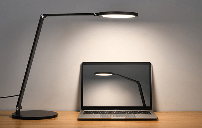 孩子用台灯写作业伤眼睛吗?2023最新好用不伤眼睛台灯盘点