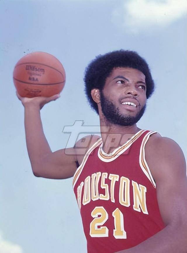 马刺50年50大球星之第9位:圣城先驱,迟到队长-詹姆斯-塞拉斯_球员_圣