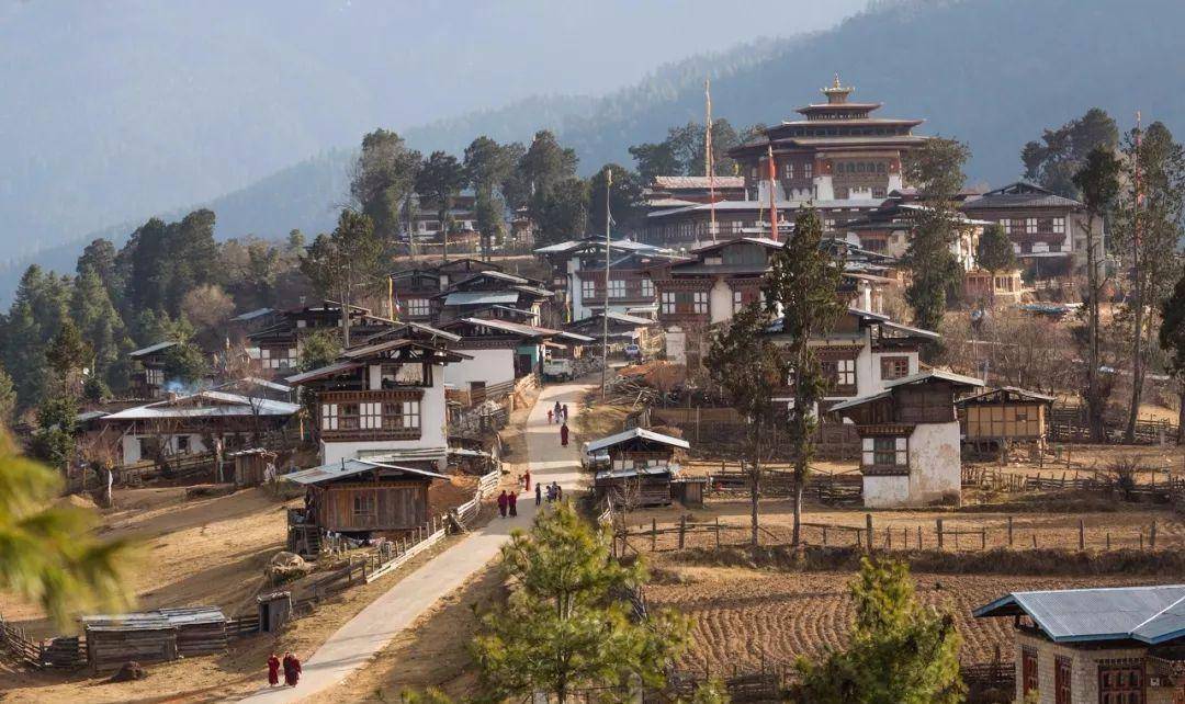 在亚洲最穷国不丹:10块钱可以买到什么?