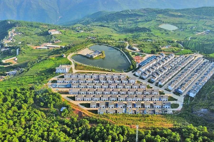 保山昌宁"干旱村"的产业振兴路_金宝村_珠街彝族乡_烤烟