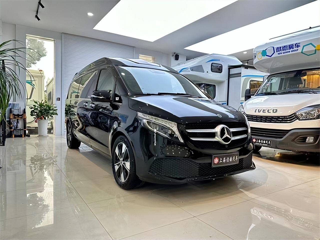 奔驰v260l高顶迈巴赫七座商务车,奢华私人定制_搜狐汽车_搜狐网