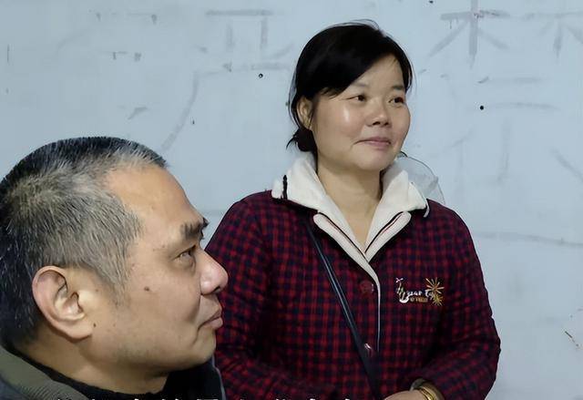 女子照顾卧床男子17年,又照顾卧床婆婆,被小姑子挑毛病说风凉话_周莉