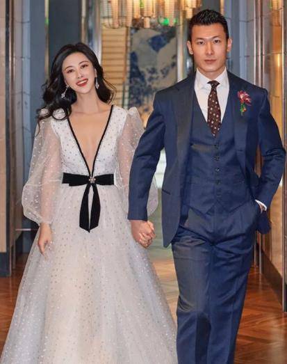 军人世家出生朱珠成为演员,嫁给圈外人获得幸福事业未来可期_发展