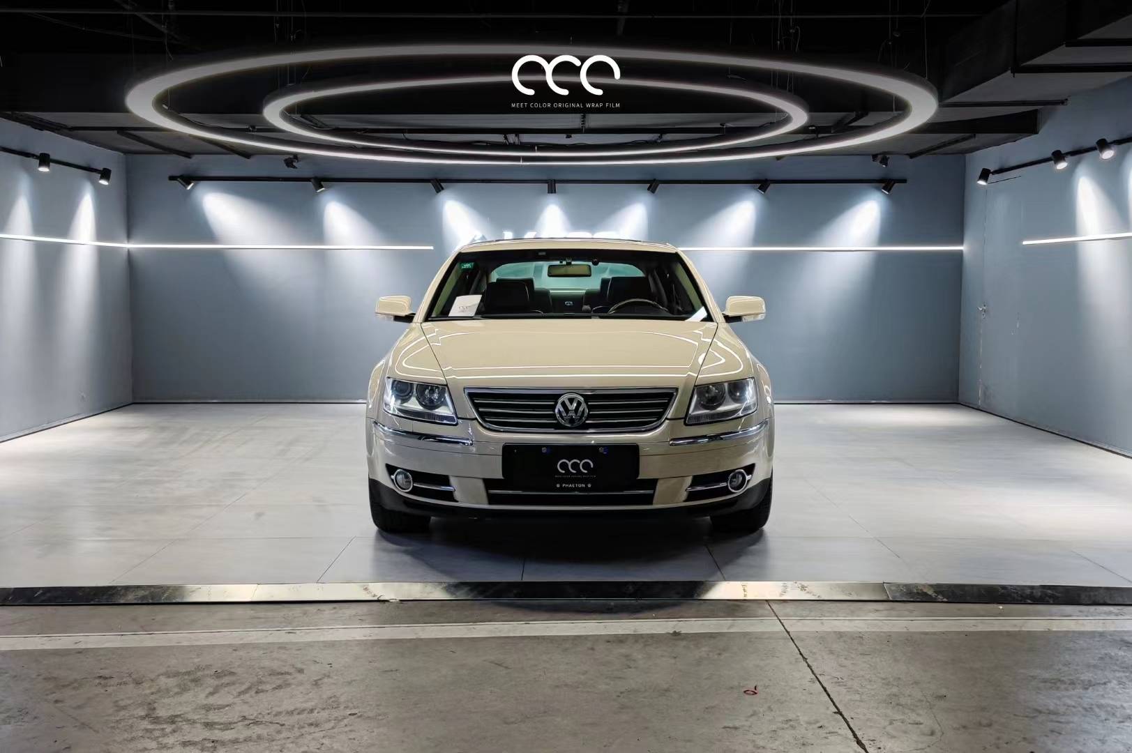 大众辉腾漫彩改色膜超亮pet沙漠黄,沙天一色的壮阔雄浑_全国