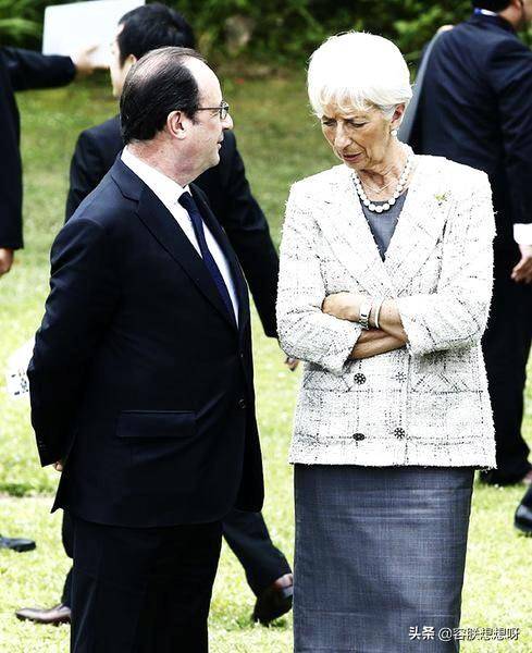 爱马仕香奈儿是她的铠甲,叱咤风云自成一派_拉加德_法国巴黎_女人