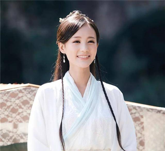 《海棠》,李一桐还有8部待播剧,她再不火天理难容啊_作品_故事_电视剧