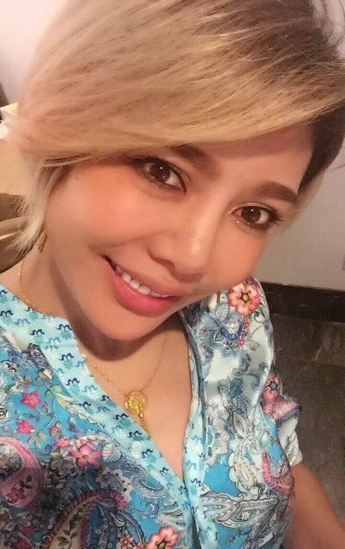 汪峰前妻自信晒靓照好漂亮网友却说她长得好像舒淇_葛荟婕_生活_一个