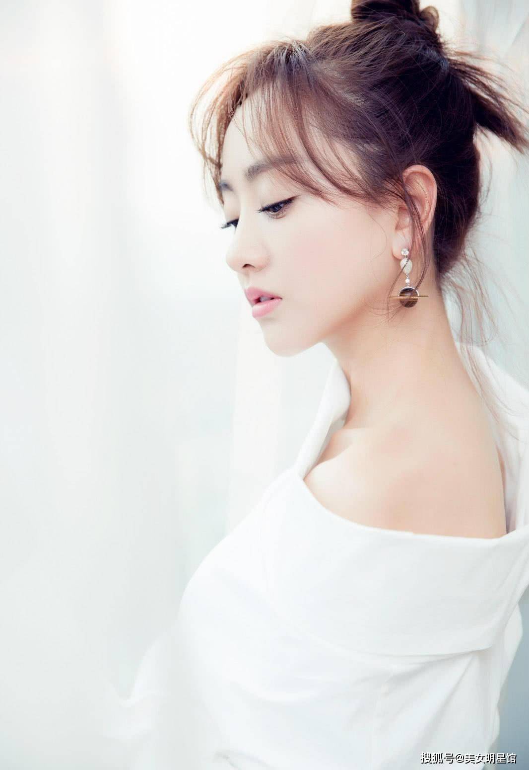 美女明星馆:杨蓉写真赏