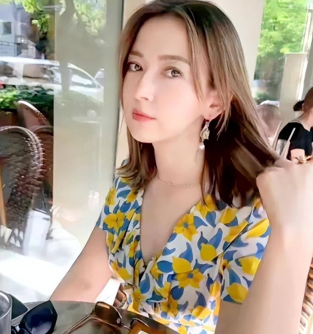 可怎么说呢?帕夏古丽一直是非常要强上进的女孩子.