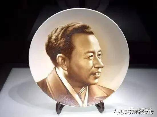 景德镇艺术瓷厂美研室瓷器如何鉴赏 为何价格如此之高!