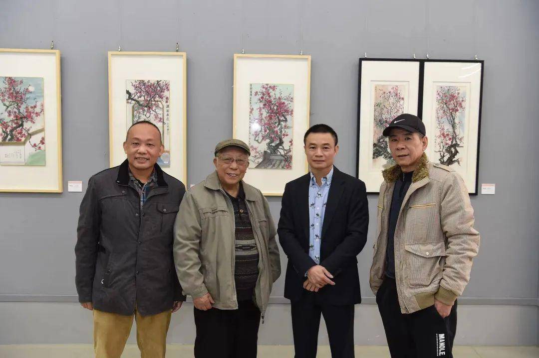 我们的中国梦—文化进万家"春华秋实"龙湖区美协活动圆满落幕!