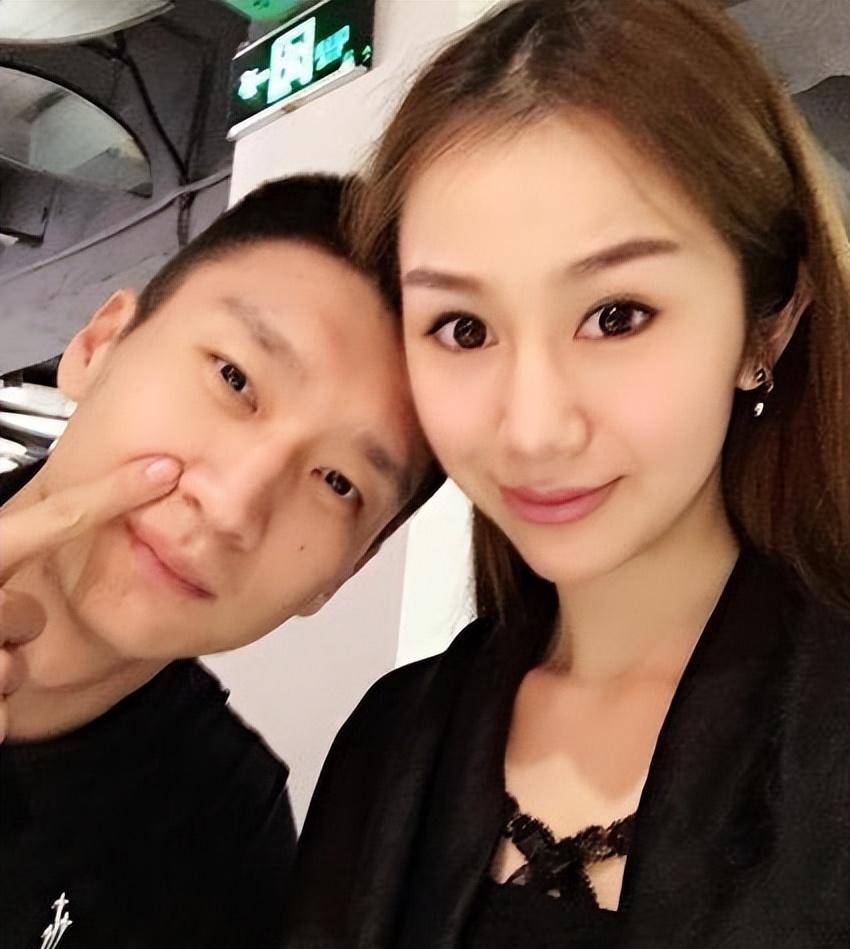 "篮球名将"孙悦:两次拒绝国家队,女友老婆都是名模_北京_奥神队_业余