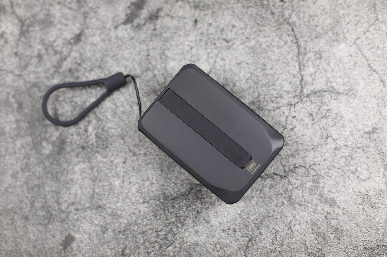 外出携带方便,电量担待,ZLOS迷你充电宝试用体验