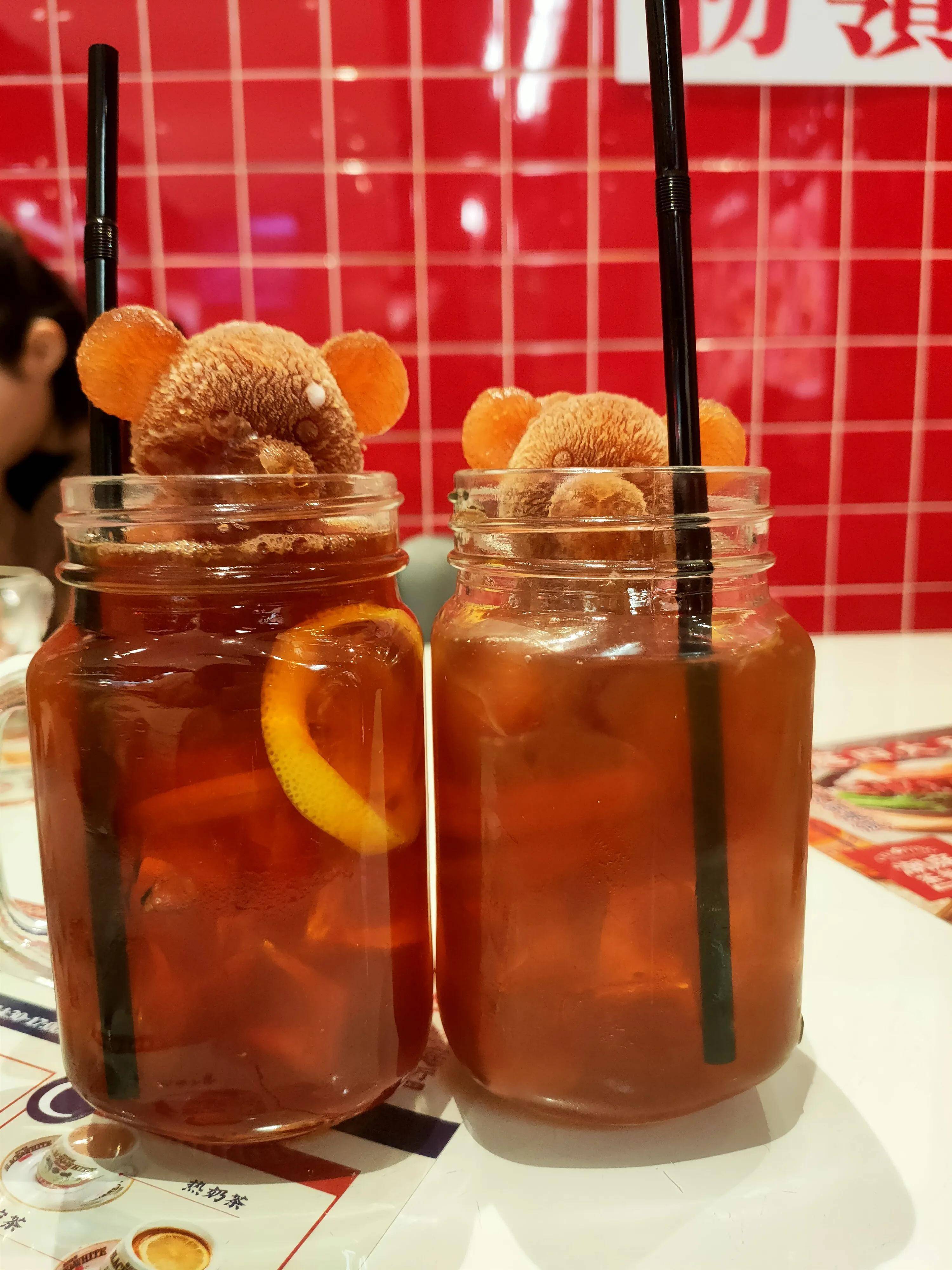 首先是这个网红熊仔柠檬茶,小熊真的是太可爱啦!