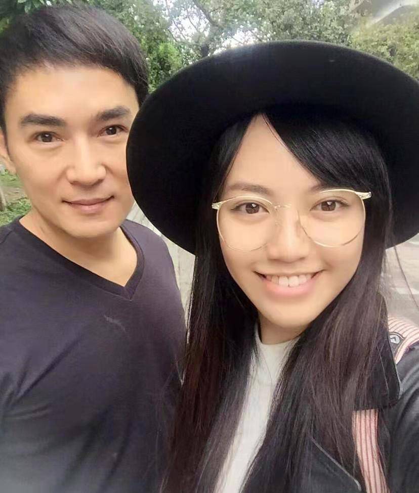 焦恩俊霸气回应,一家子都是神仙颜值_焦曼婷_营销_姐姐