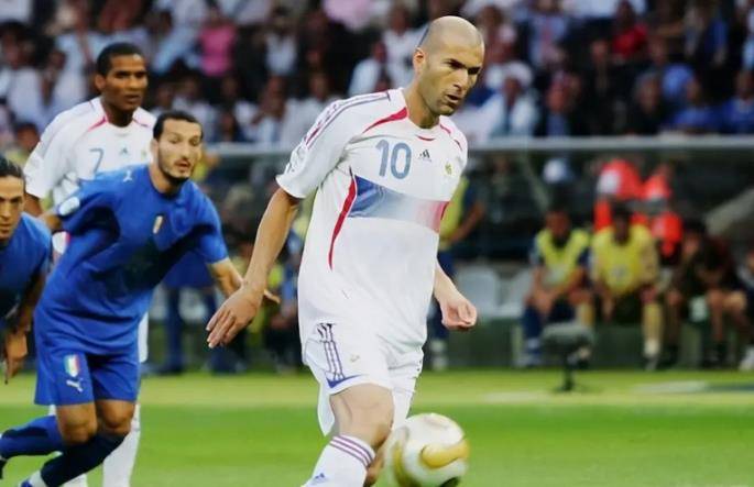 06年世界杯决赛，如果法国人员齐整，能否夺得世界杯呢?