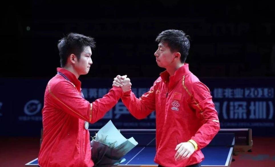 马龙樊振东男双反击日乒,张本智和苦练球技,扬言争乒坛第一!