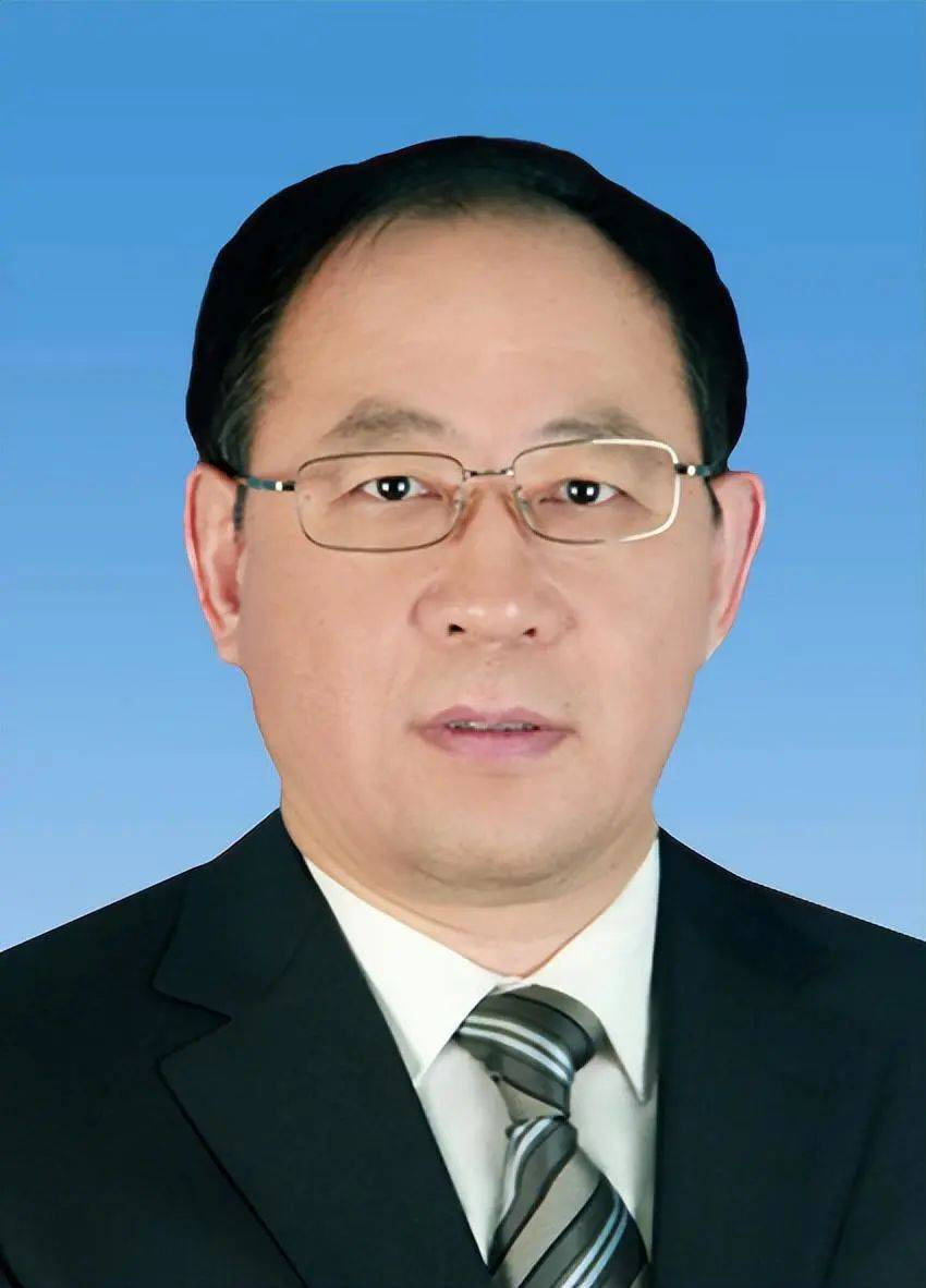 分工:协助省长处理省政府日常工作,主持省政府办公厅工作,分管省政府