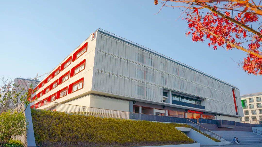 校园印象·秋遇|南京外国语学校雨花国际学校_办学_季节_艺术节