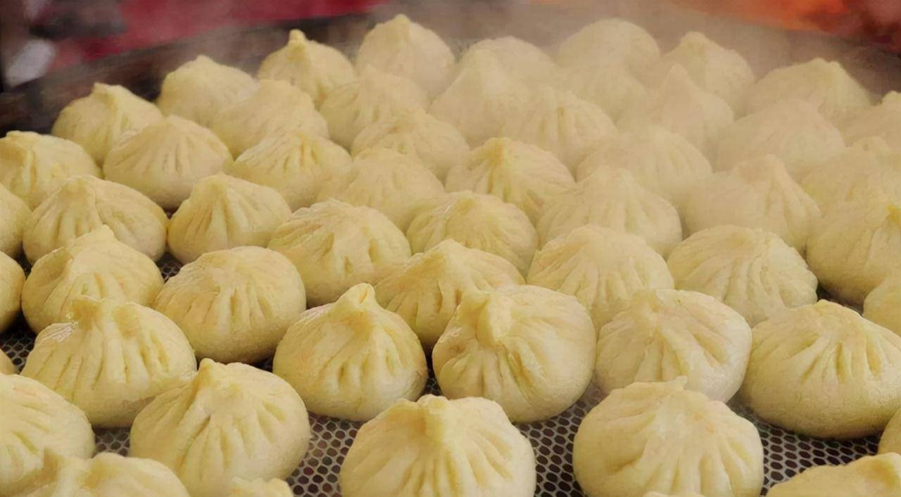 狗不理包子砸自家招牌,一笼包子120,清炒虾仁超100,变成人不理_天津