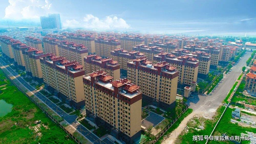 泰兴悦澜湾售楼处电话:400-995-1016转接1111_售楼中心_24小时电话