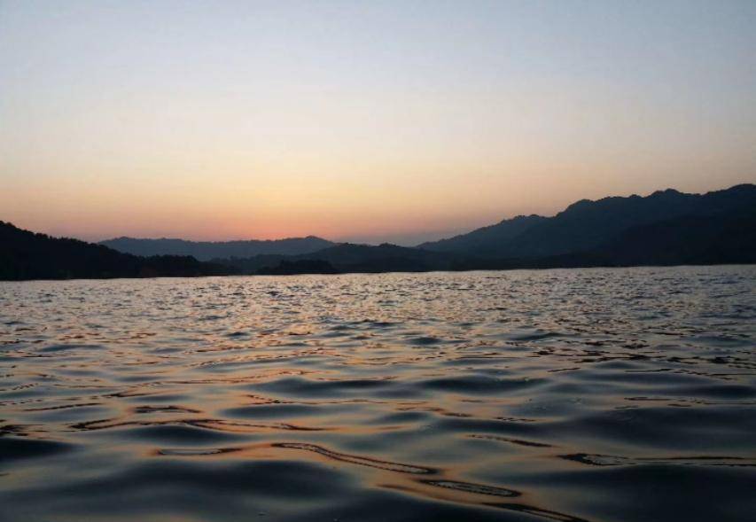 一路向北,驱车一百二十公里,寻找"米翘"-探钓飞来峡水库_路亚_水域