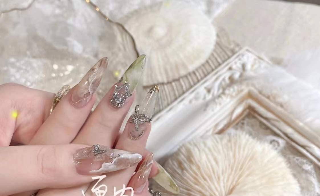 夏季出游美甲款式合集来啦，喜欢记得提前收藏!美爆了!!!!