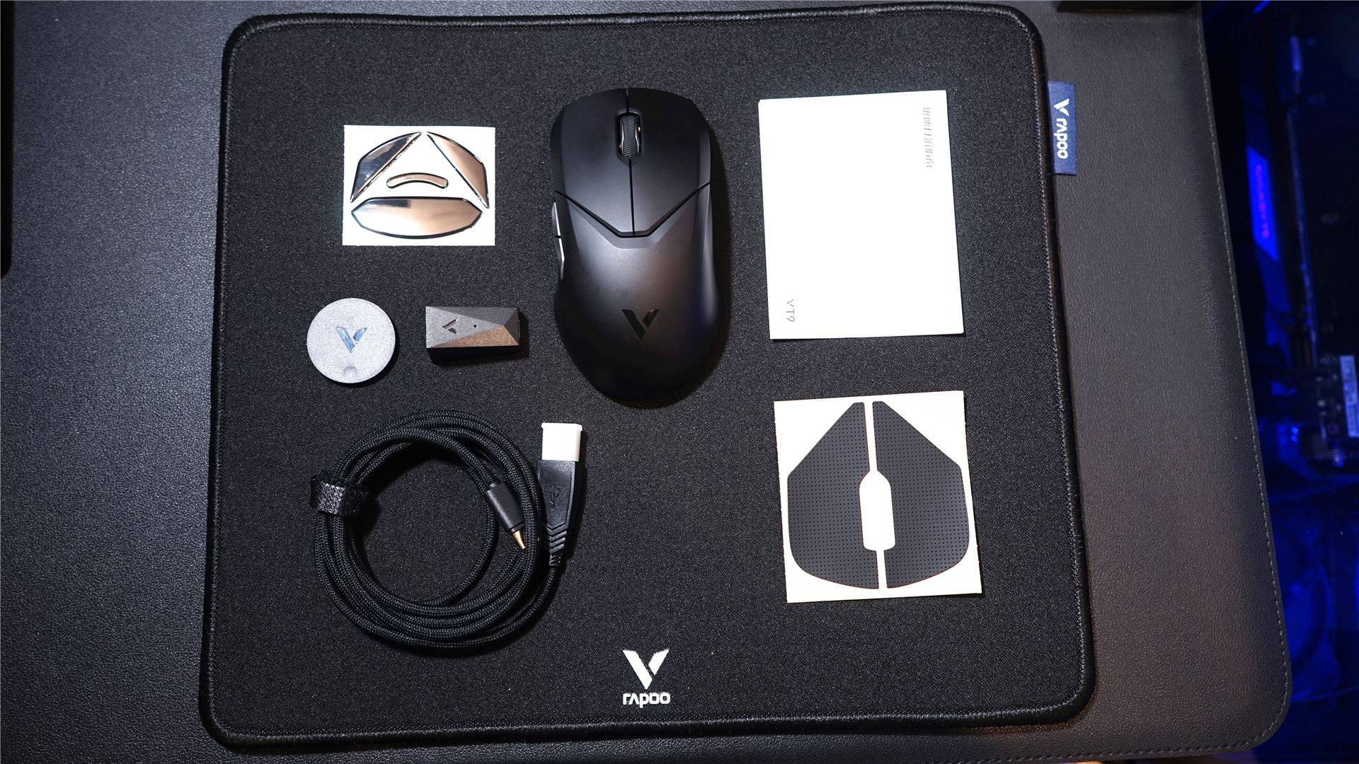 78克超轻重量,原相3399引擎 雷柏vt9无线游戏鼠标使用体验_设计_充电