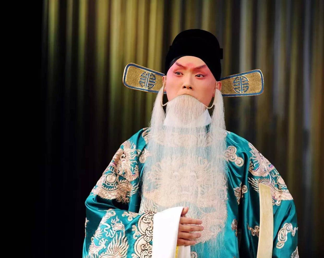 京剧演员凌珂在锦州演出颇受欢迎,台下的东北观众更是十分热情_名角