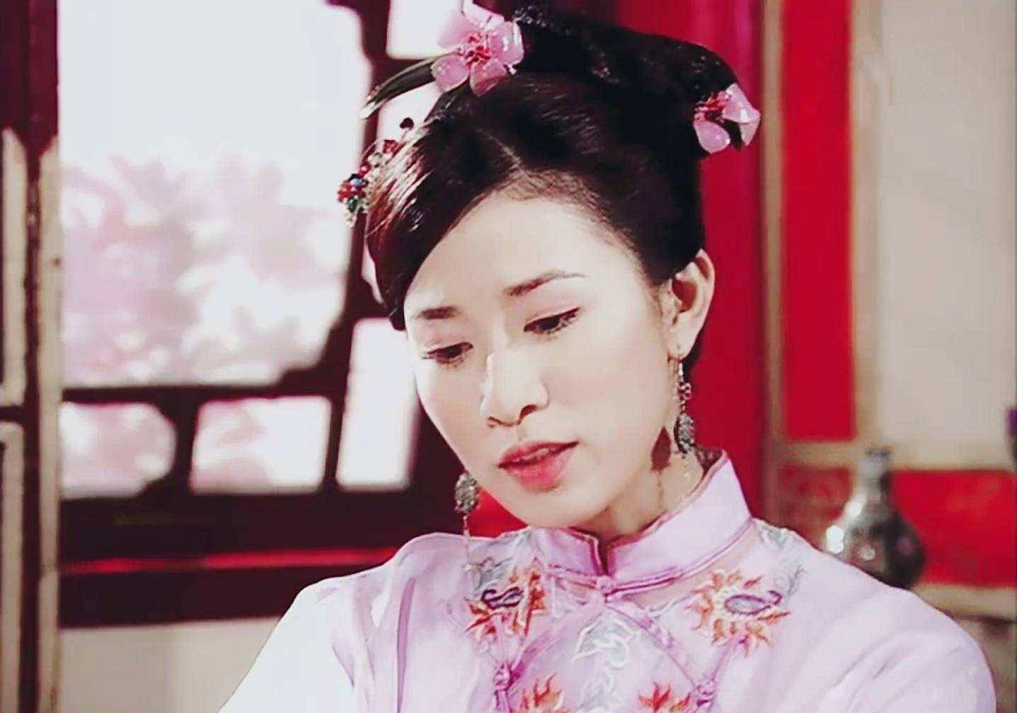 《金枝欲孽》定妆和路演照 无修图无磨皮 颜值一眼见高下_配饰_造型
