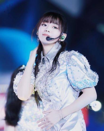 火箭少女现超强团魂:李紫婷隔空为yamy庆生,傅菁段奥娟诚意满满_祝福