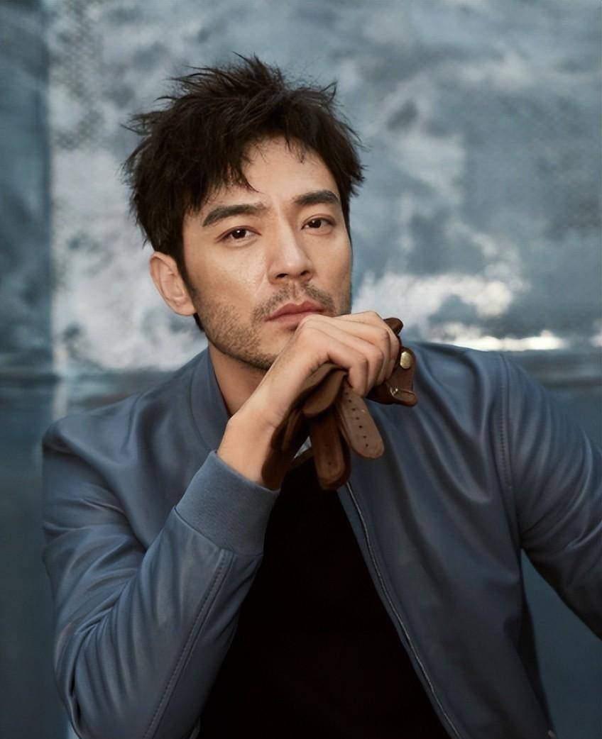 10位无欲无求的"叔圈"男星,都是神颜几十年不老,张颂文排第5