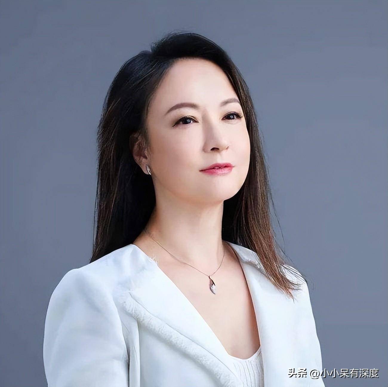 上海卫视女主播图片