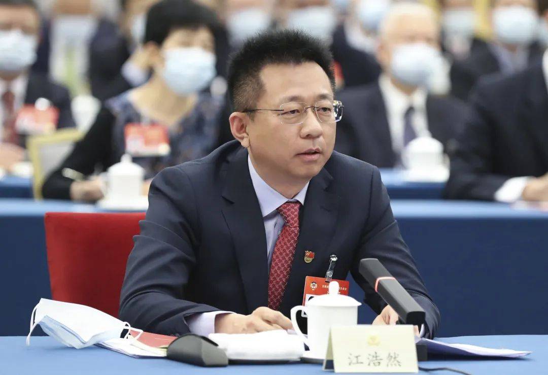 江浩然:"履"程丨再次踏上履职路 不负使命话初心