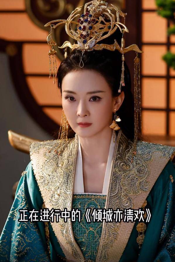 48岁"晴格格"庆生,罕见晒童年照天生丽质,人生半熟仍热爱事业_王燕