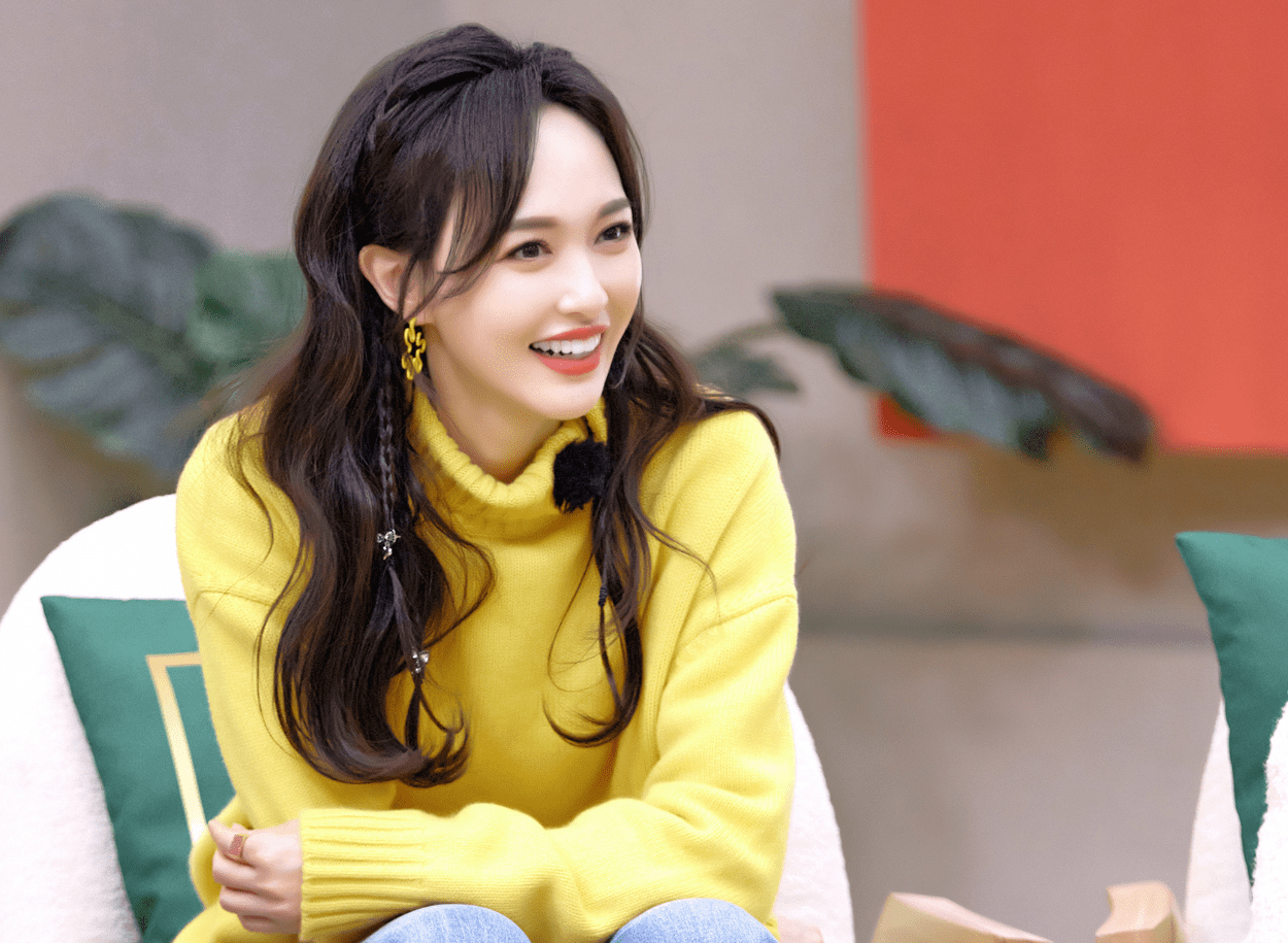 杨迪认真玩游戏,却被"骂上"热搜,其实他是被唐嫣的话给误导了_比赛