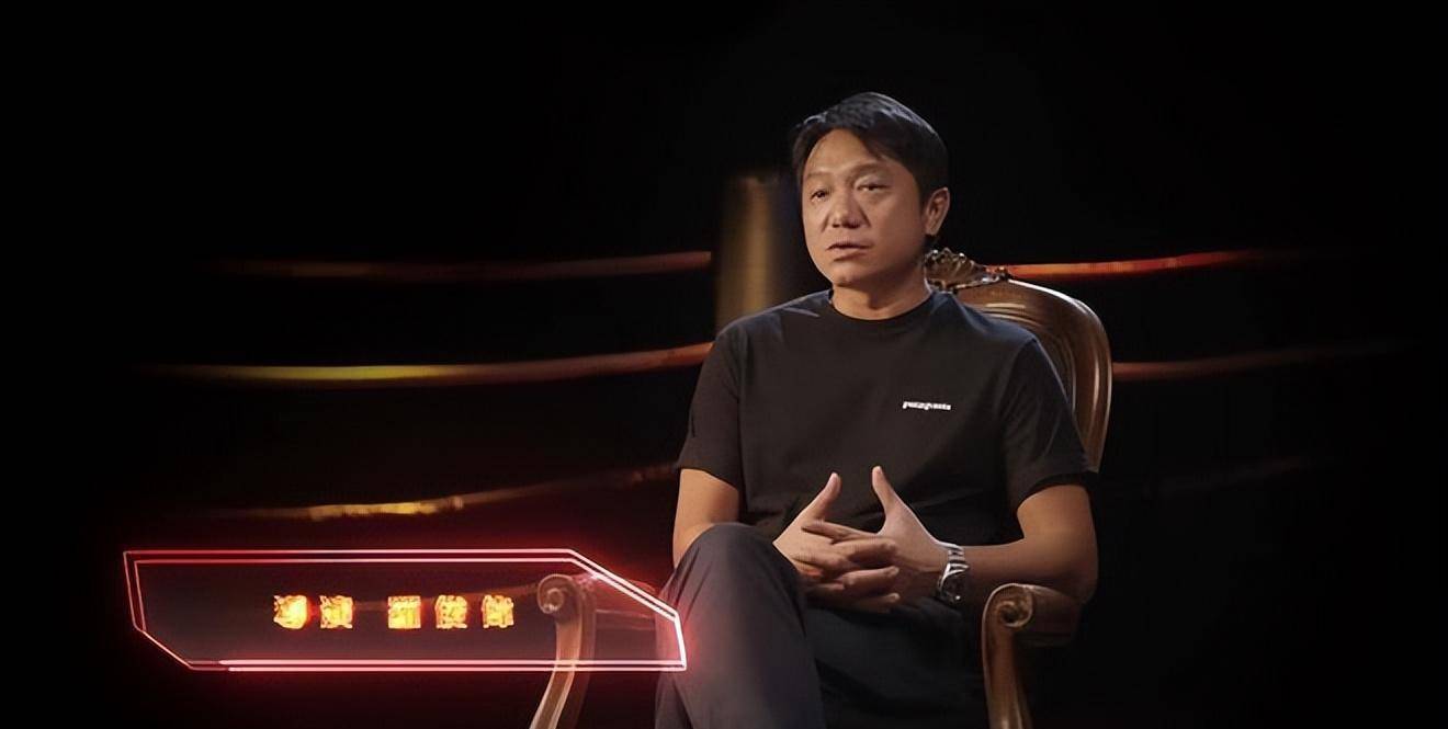 据悉罗俊伟算是港圈顶级导演中的一员,手下合作过的知名大咖演员也不