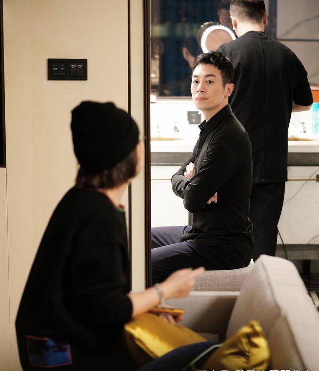 《我和我的经纪人》不仅朱亚文去跑男白宇也去了,镜头背后很辛苦_工作