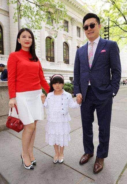 早前李厚霖在一档节目中被问到如何看待前任李湘,李厚霖直言不讳道:"