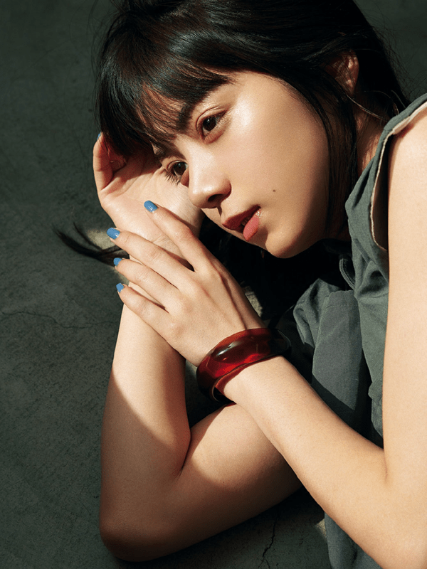 池田依来沙:高颜值的三国混血,她的样子让人一眼难忘_时尚_身材_观众