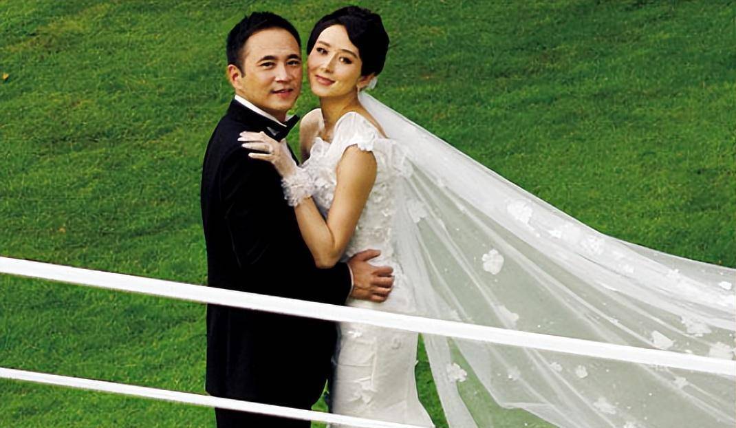 《少年张三丰》20年,演员现状,有人塌房,有人改国籍成外国人_王艳