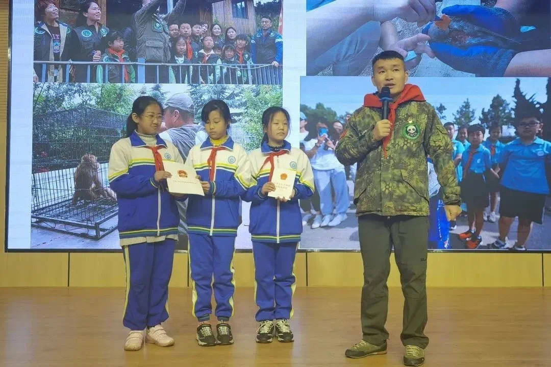 青岛城阳区人大野生动植物保护代表工作站走进古镇小学_绿色家园_地球