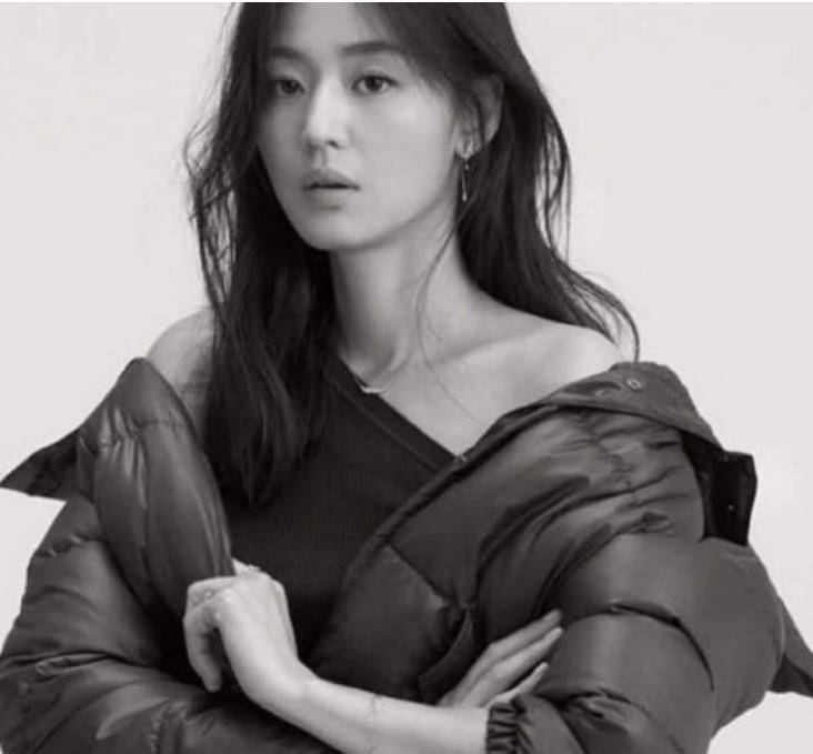 因为有消息称,她参演的正统历史剧《王国2》即将开播,并且全智贤将在