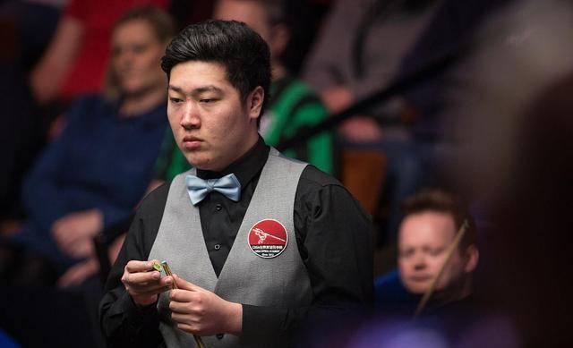 巡回锦标赛中国最强00后颜丙涛战塞尔比!