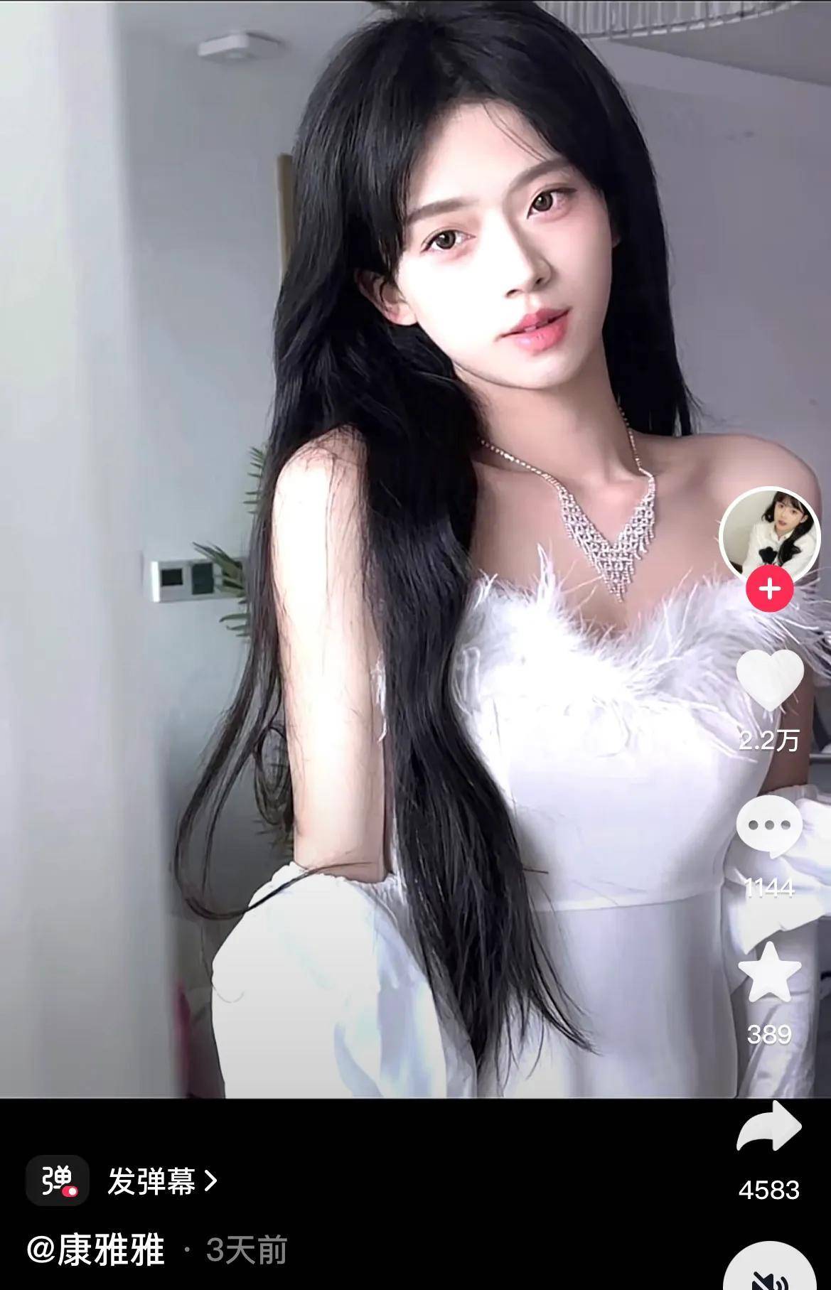 涂美甲,减肥瘦身70斤,进女浴室,盘点一下男扮女装爆火的网红们_网友