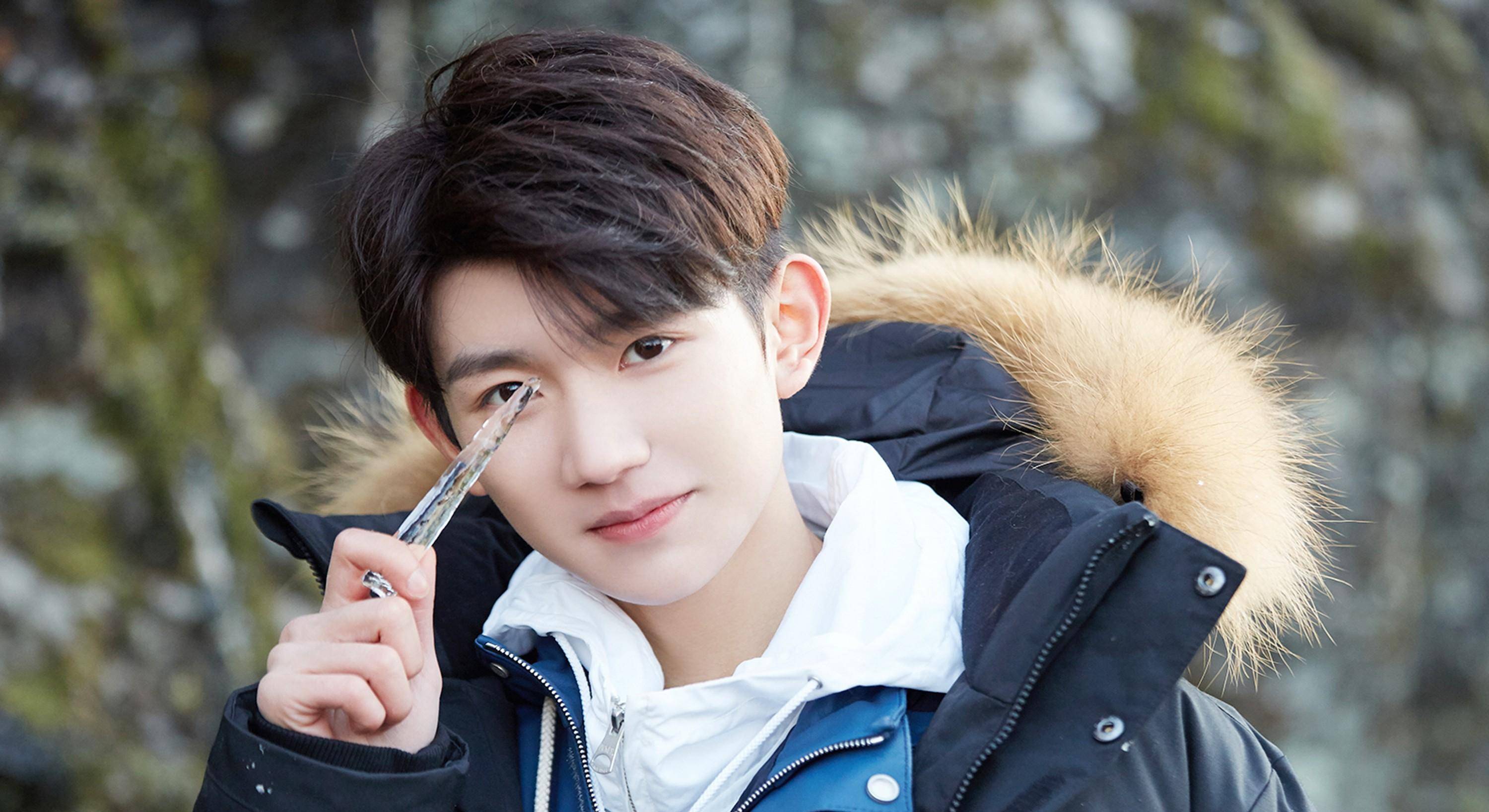 可以说具备那种很好的淑女范了,我们知道作为一个艺人,文淇跟关晓彤