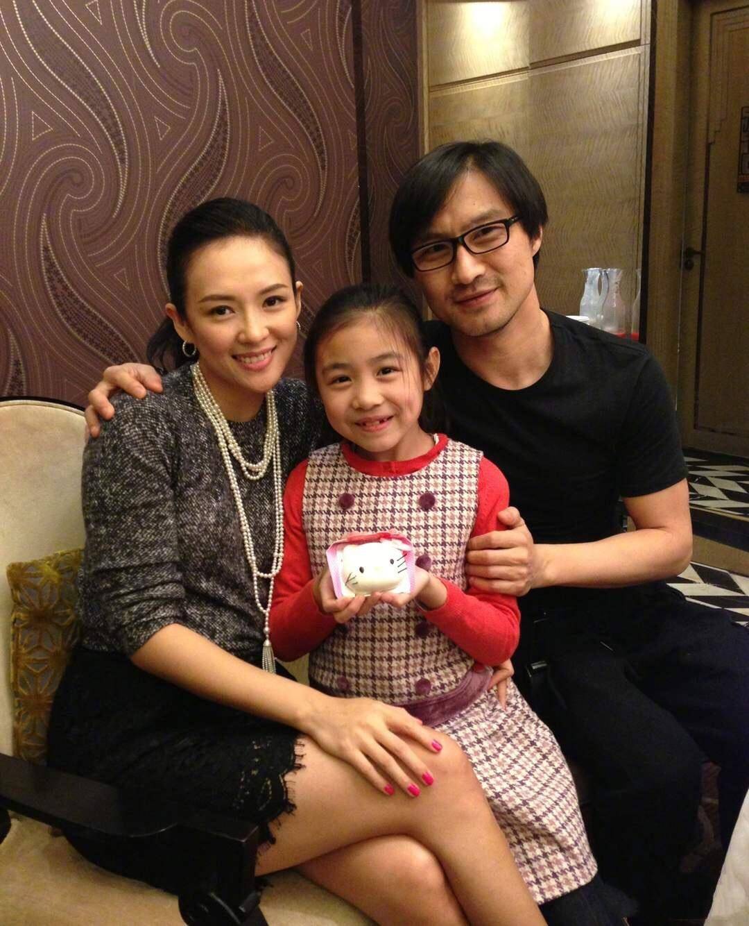 汪峰15岁大女儿有心事了!