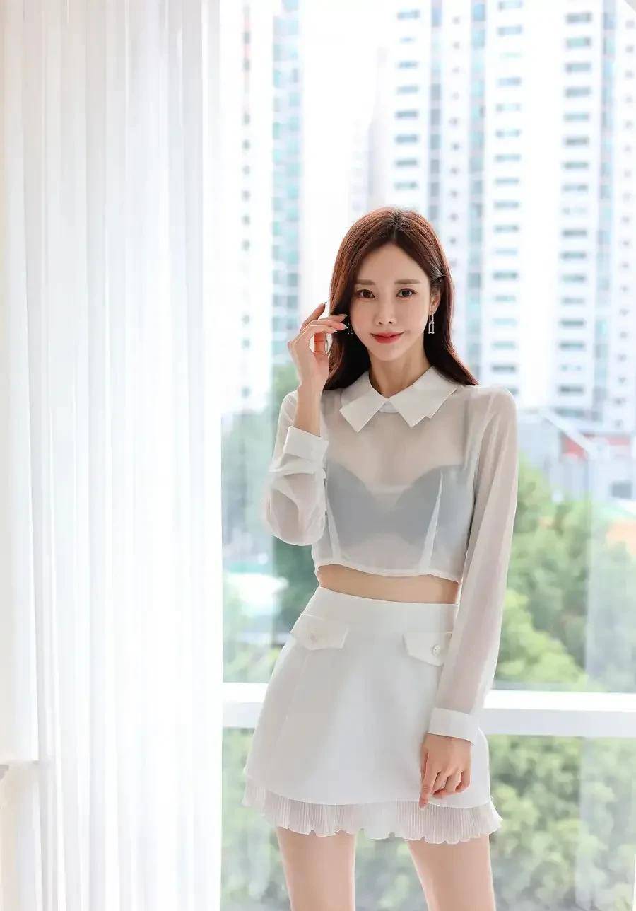 「韩国美女模特孙允珠」温莎秋日细腻薄纱玛丽衬衣裙,神秘好看_文章