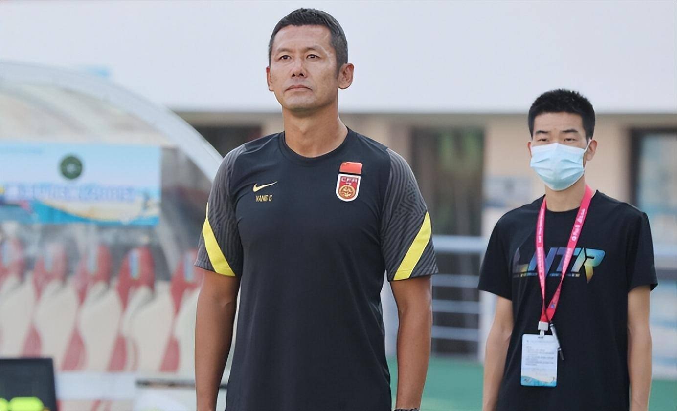 国少跳2级夺亚军,4人揽5球,杨晨带队赴欧:苦练30天_比赛_球员_国青