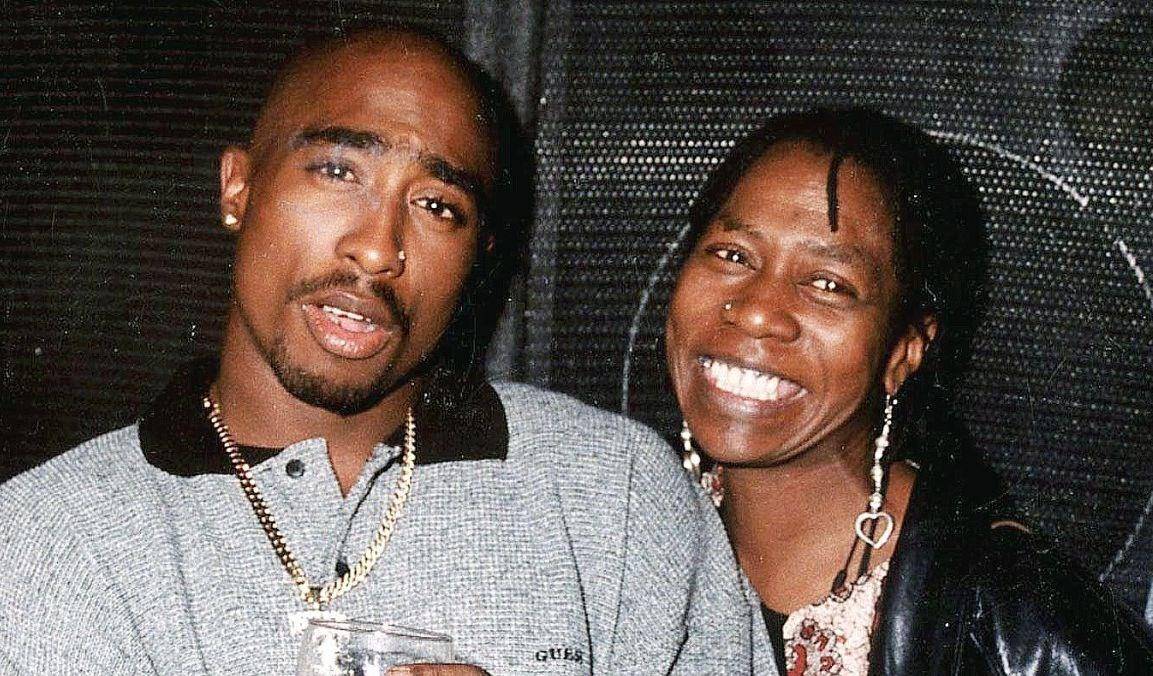 流派的差异,更从本质上"就不是一路人":biggie是一个真正的hustler,卖